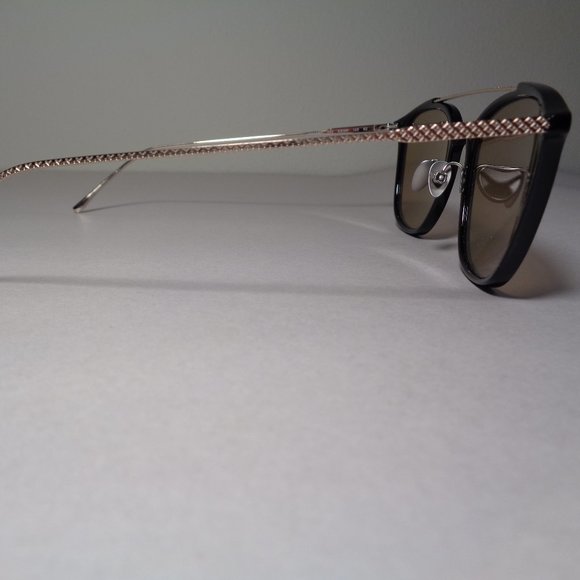 Lacoste L880SPC Black Gold New Women\'s Sunglasses main image 12